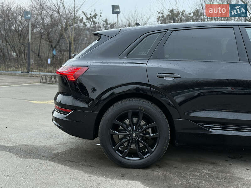 Внедорожник / Кроссовер Audi e-tron 2021 в Ровно фото 28 Внедорожник / Кроссовер Audi e-tron 2021 в Ровно