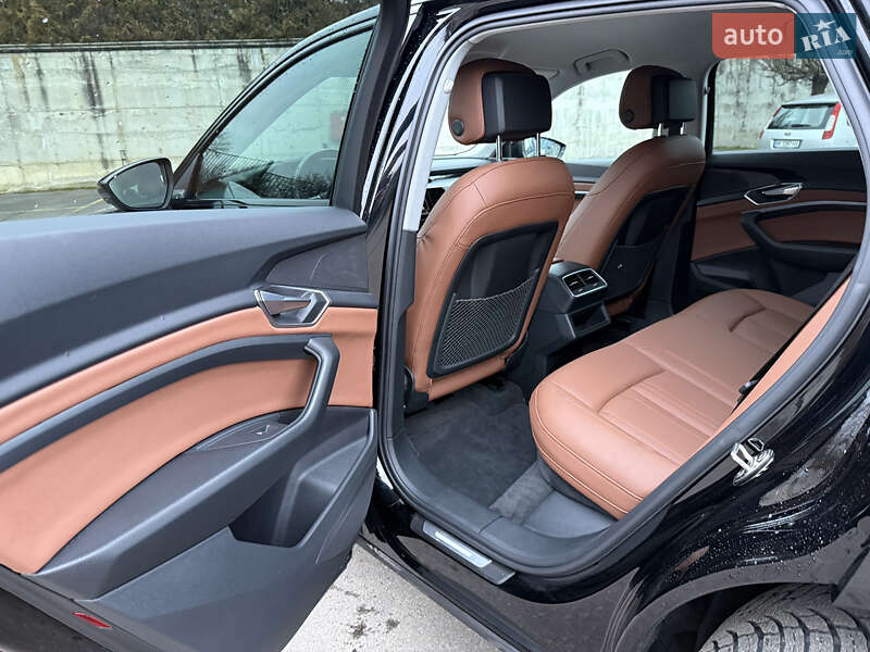 Внедорожник / Кроссовер Audi e-tron 2021 в Ровно фото 52 Внедорожник / Кроссовер Audi e-tron 2021 в Ровно