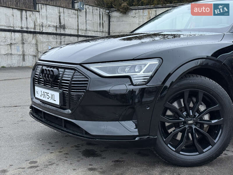 Внедорожник / Кроссовер Audi e-tron 2021 в Ровно фото 65 Внедорожник / Кроссовер Audi e-tron 2021 в Ровно