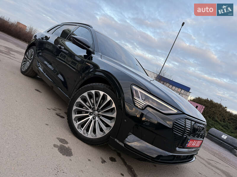 Внедорожник / Кроссовер Audi e-tron 2019 в Трускавце фото 14 Внедорожник / Кроссовер Audi e-tron 2019 в Трускавце