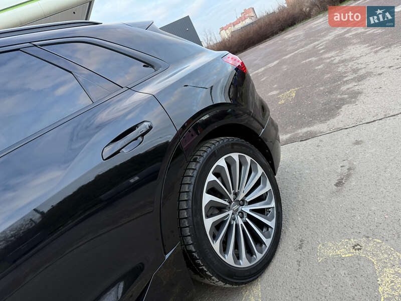 Внедорожник / Кроссовер Audi e-tron 2019 в Трускавце фото 39 Внедорожник / Кроссовер Audi e-tron 2019 в Трускавце
