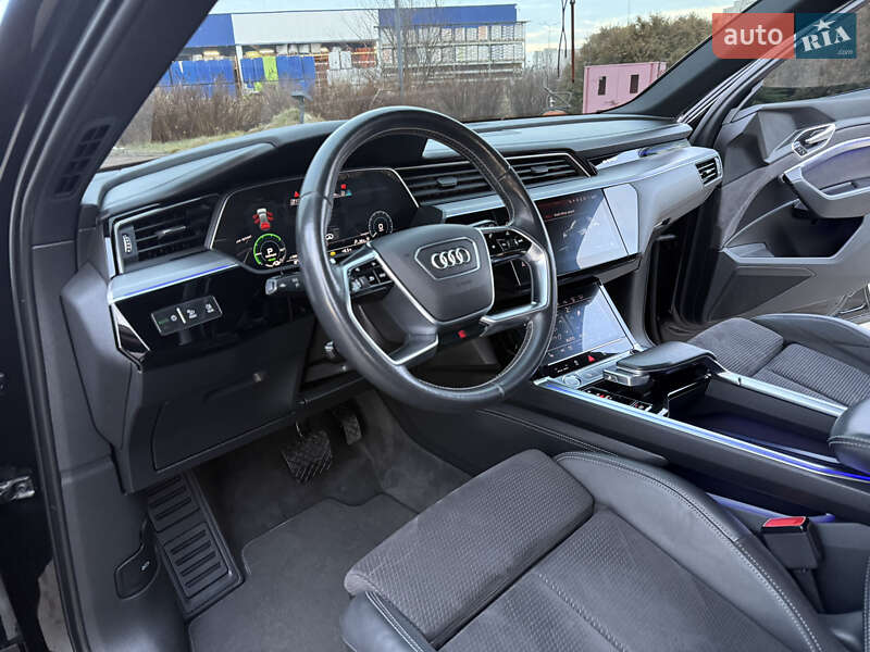 Внедорожник / Кроссовер Audi e-tron 2019 в Трускавце фото 57 Внедорожник / Кроссовер Audi e-tron 2019 в Трускавце