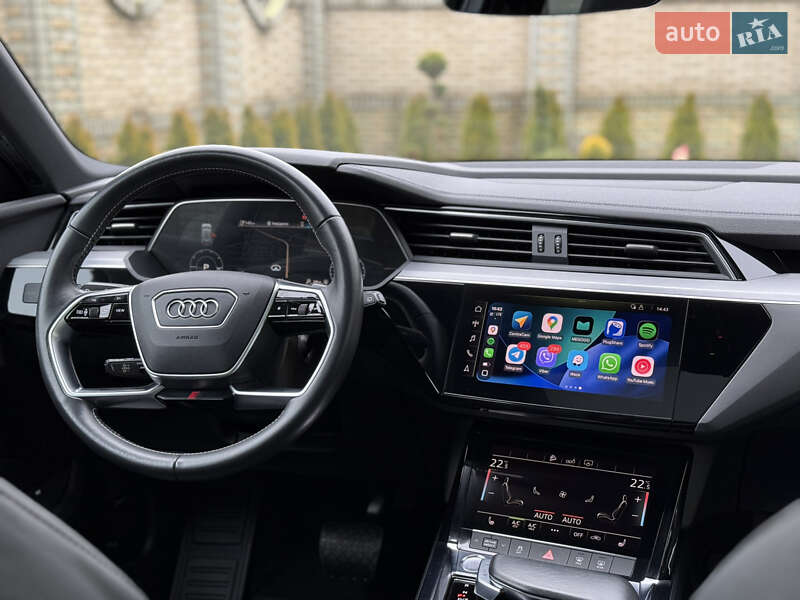 Внедорожник / Кроссовер Audi e-tron 2021 в Тернополе