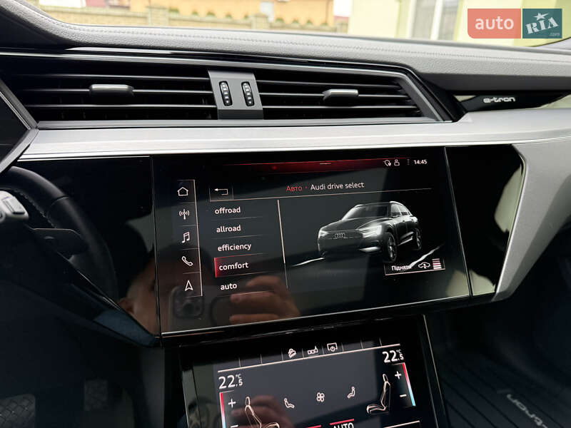 Внедорожник / Кроссовер Audi e-tron 2021 в Тернополе