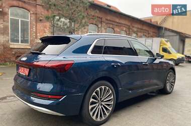 Внедорожник / Кроссовер Audi e-tron 2019 в Львове