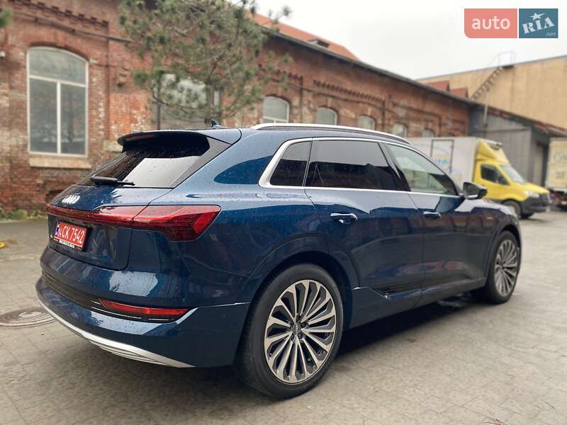 Внедорожник / Кроссовер Audi e-tron 2019 в Львове