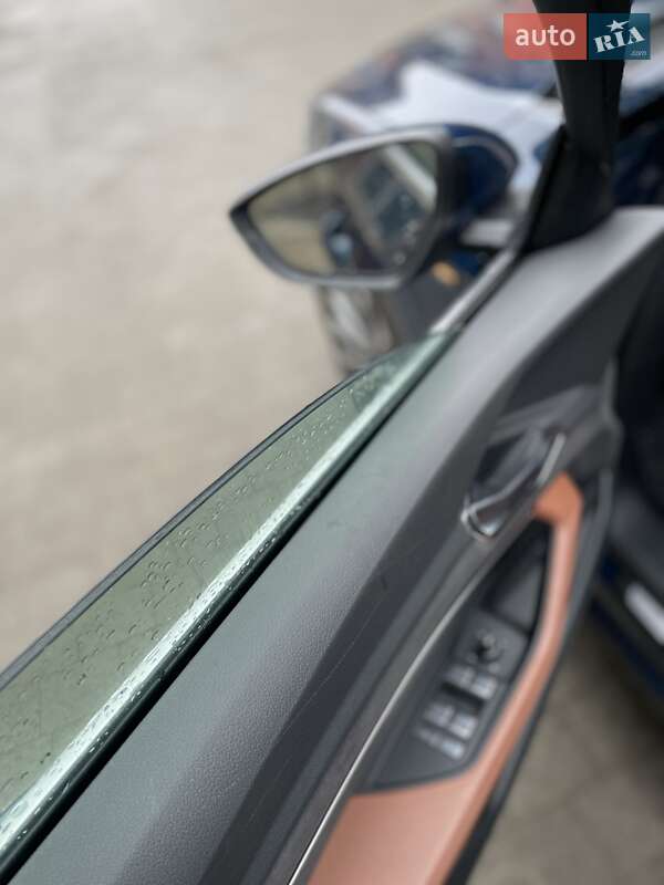 Внедорожник / Кроссовер Audi e-tron 2019 в Львове