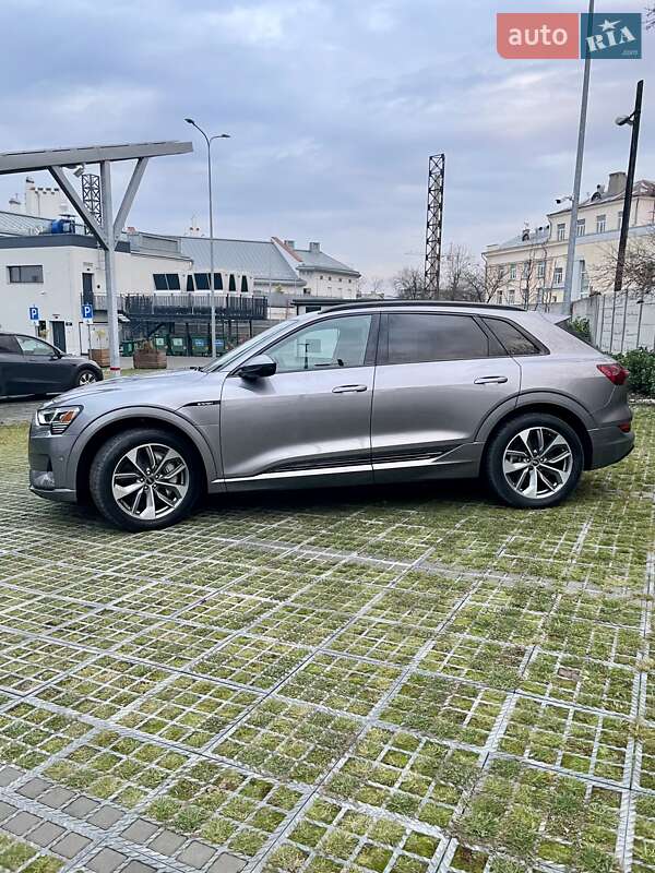 Внедорожник / Кроссовер Audi e-tron 2020 в Львове