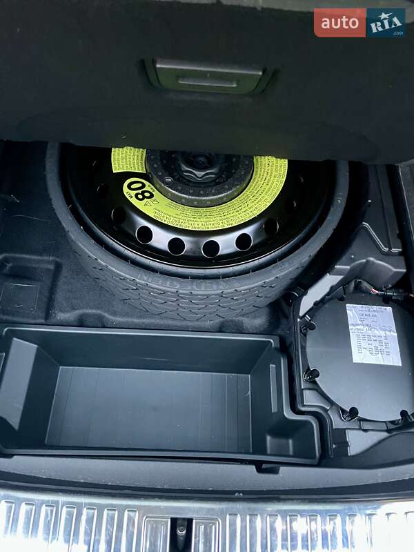 Внедорожник / Кроссовер Audi e-tron 2020 в Львове