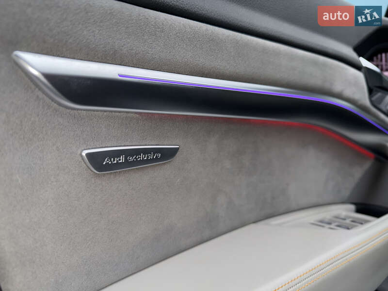 Внедорожник / Кроссовер Audi e-tron 2019 в Киеве