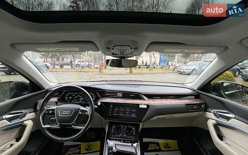 Внедорожник / Кроссовер Audi e-tron 2019 в Львове фото 13 Внедорожник / Кроссовер Audi e-tron 2019 в Львове