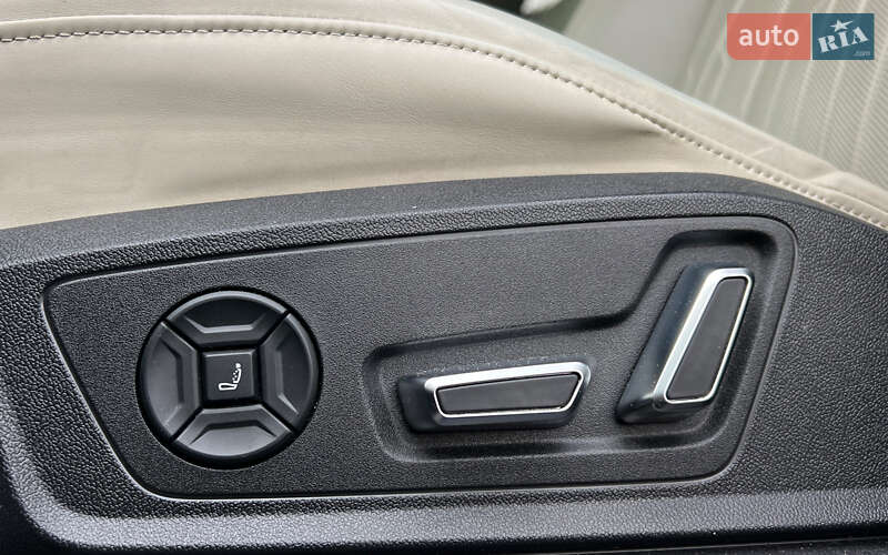 Внедорожник / Кроссовер Audi e-tron 2019 в Львове фото 20 Внедорожник / Кроссовер Audi e-tron 2019 в Львове