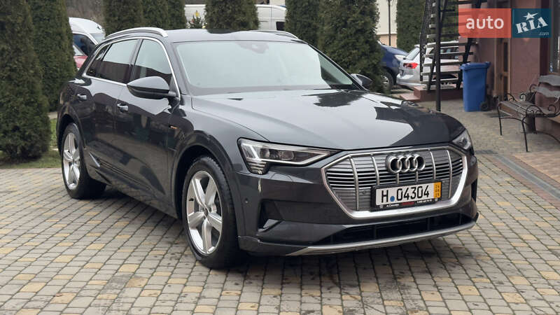 Audi e-tron 2021