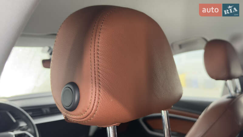 Внедорожник / Кроссовер Audi e-tron 2021 в Сваляве