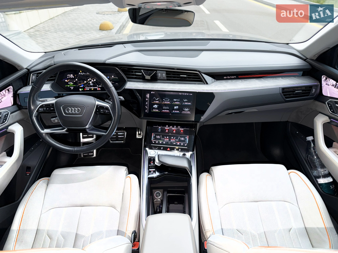 2020 Audi e-tron - мініатюра 20