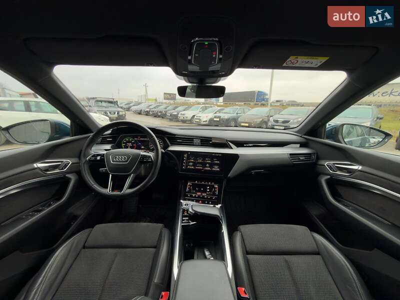 Внедорожник / Кроссовер Audi e-tron 2021 в Львове