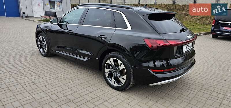 Внедорожник / Кроссовер Audi e-tron 2020 в Тернополе фото 46 Внедорожник / Кроссовер Audi e-tron 2020 в Тернополе