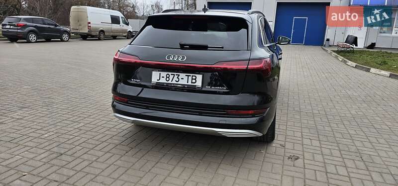 Внедорожник / Кроссовер Audi e-tron 2020 в Тернополе фото 53 Внедорожник / Кроссовер Audi e-tron 2020 в Тернополе