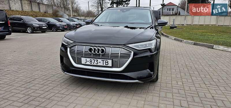 Внедорожник / Кроссовер Audi e-tron 2020 в Тернополе фото 73 Внедорожник / Кроссовер Audi e-tron 2020 в Тернополе