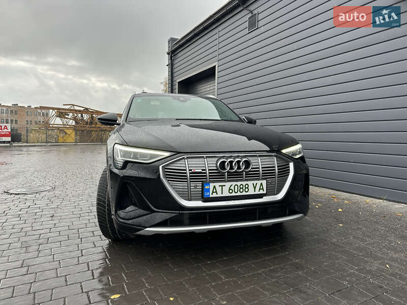 Внедорожник / Кроссовер Audi e-tron 2020 в Ивано-Франковске