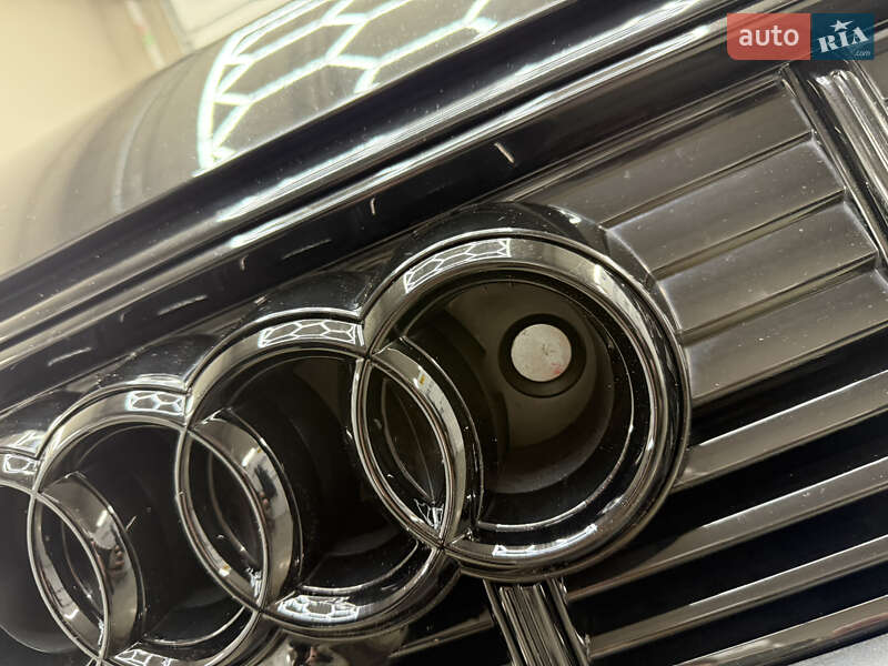 Позашляховик / Кросовер Audi e-tron 2019 в Дрогобичі