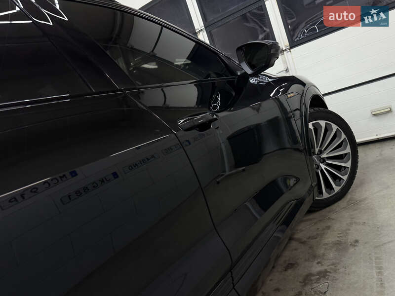 Позашляховик / Кросовер Audi e-tron 2019 в Дрогобичі