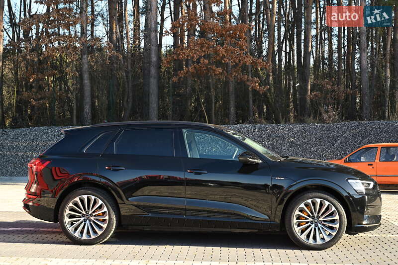 Внедорожник / Кроссовер Audi e-tron 2021 в Львове фото 2 Внедорожник / Кроссовер Audi e-tron 2021 в Львове
