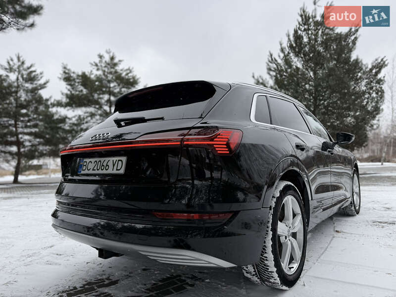 Внедорожник / Кроссовер Audi e-tron 2019 в Дрогобыче