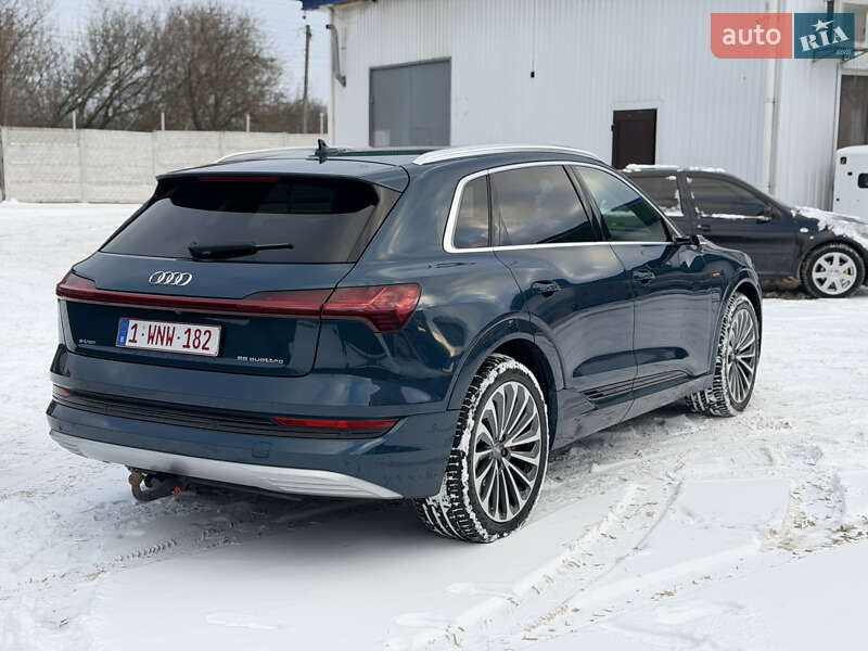 Позашляховик / Кросовер Audi e-tron 2019 в Луцьку