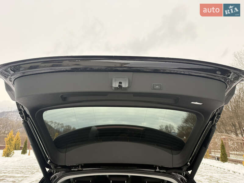 Внедорожник / Кроссовер Audi e-tron 2020 в Сваляве фото 19 Внедорожник / Кроссовер Audi e-tron 2020 в Сваляве