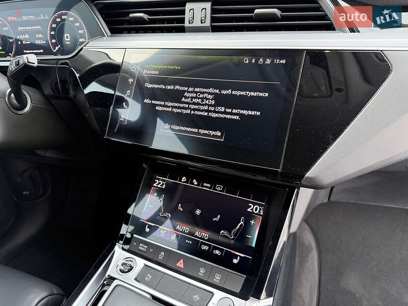 Внедорожник / Кроссовер Audi e-tron 2021 в Ровно