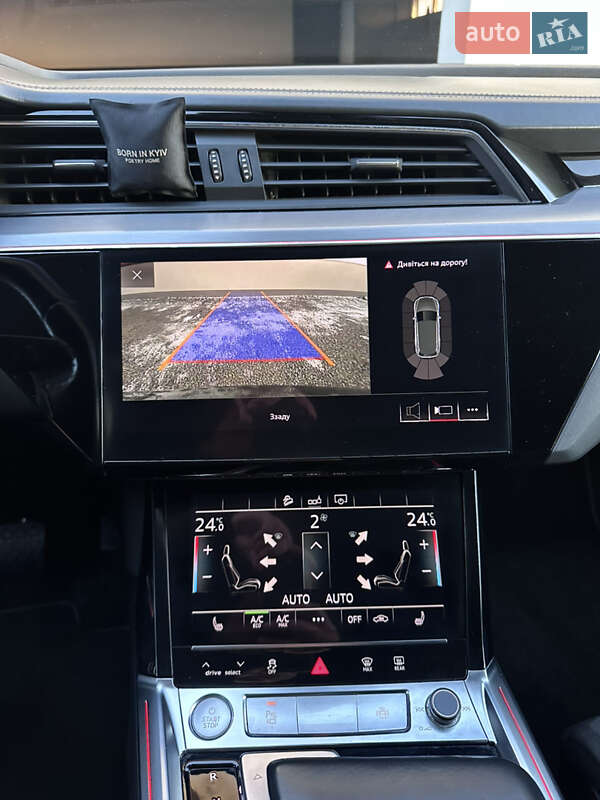 Внедорожник / Кроссовер Audi e-tron 2020 в Ужгороде