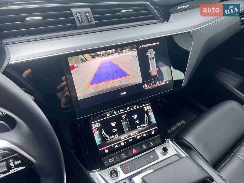Внедорожник / Кроссовер Audi e-tron 2022 в Днепре