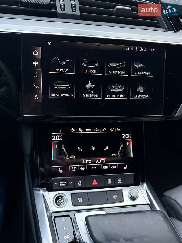 Позашляховик / Кросовер Audi e-tron 2021 в Києві