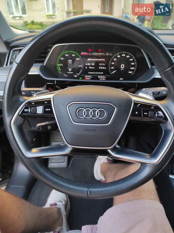 Позашляховик / Кросовер Audi e-tron 2021 в Вінниці фото 6 Позашляховик / Кросовер Audi e-tron 2021 в Вінниці
