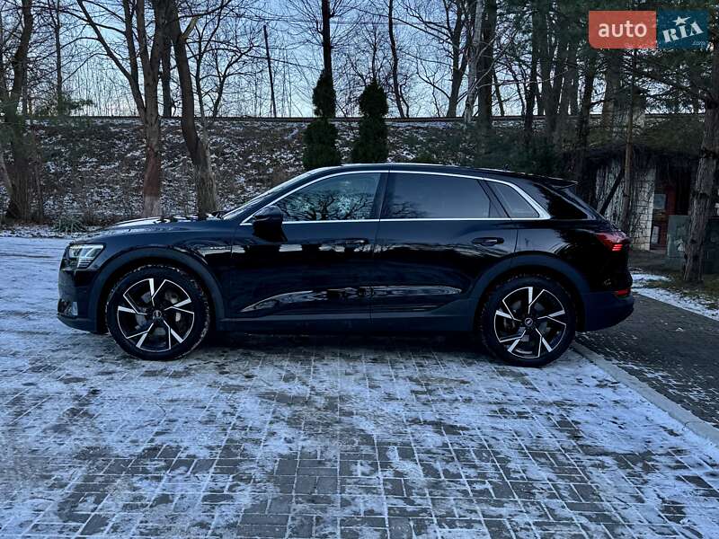 Позашляховик / Кросовер Audi e-tron 2020 в Дрогобичі