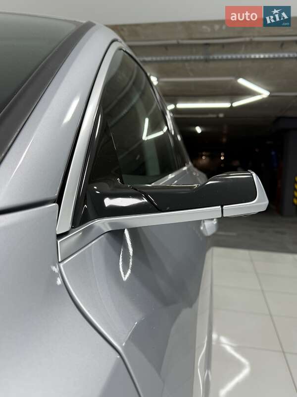 Позашляховик / Кросовер Audi e-tron 2020 в Одесі фото 23 Позашляховик / Кросовер Audi e-tron 2020 в Одесі