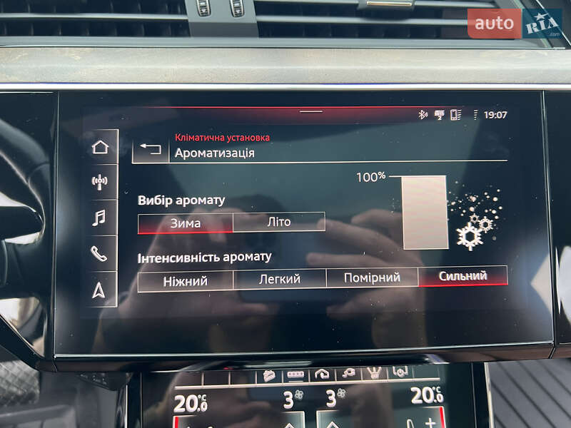 Внедорожник / Кроссовер Audi e-tron 2021 в Тернополе