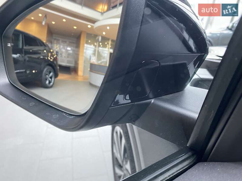 Внедорожник / Кроссовер Audi e-tron 2025 в Днепре