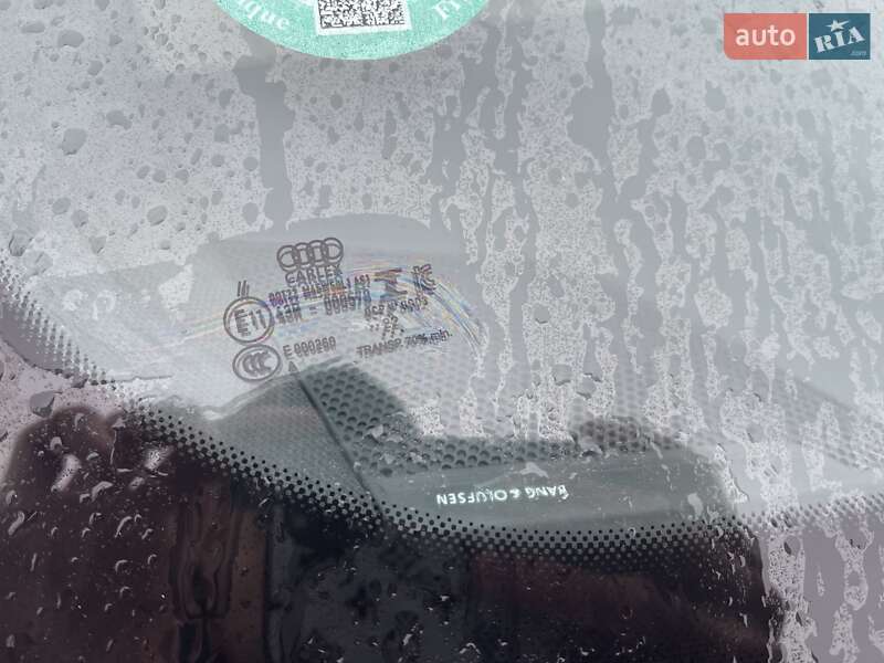 Внедорожник / Кроссовер Audi e-tron 2022 в Киеве