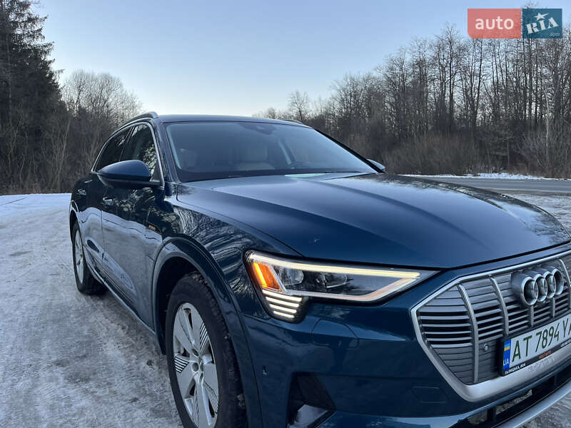 Внедорожник / Кроссовер Audi e-tron 2019 в Ивано-Франковске
