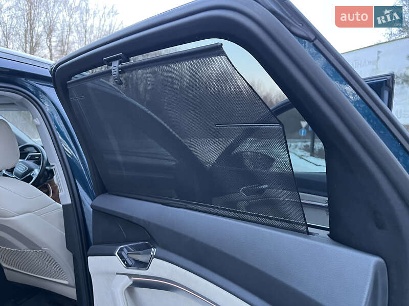 Внедорожник / Кроссовер Audi e-tron 2019 в Ивано-Франковске