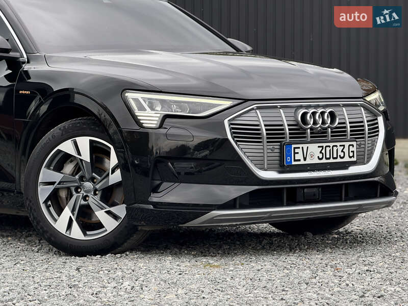 Внедорожник / Кроссовер Audi e-tron 2019 в Дрогобыче фото 4 Внедорожник / Кроссовер Audi e-tron 2019 в Дрогобыче