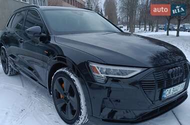 Внедорожник / Кроссовер Audi e-tron 2022 в Черкассах