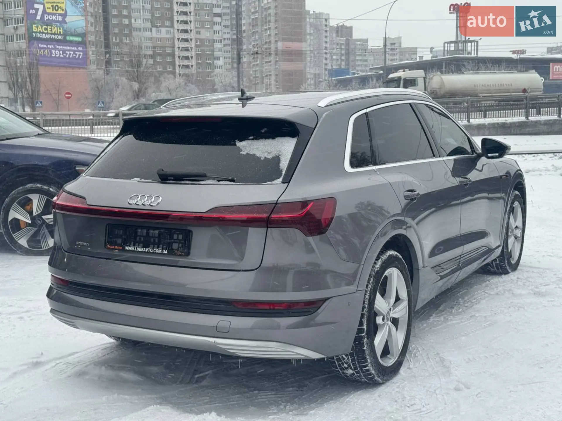 2019 Audi e-tron - мініатюра 9