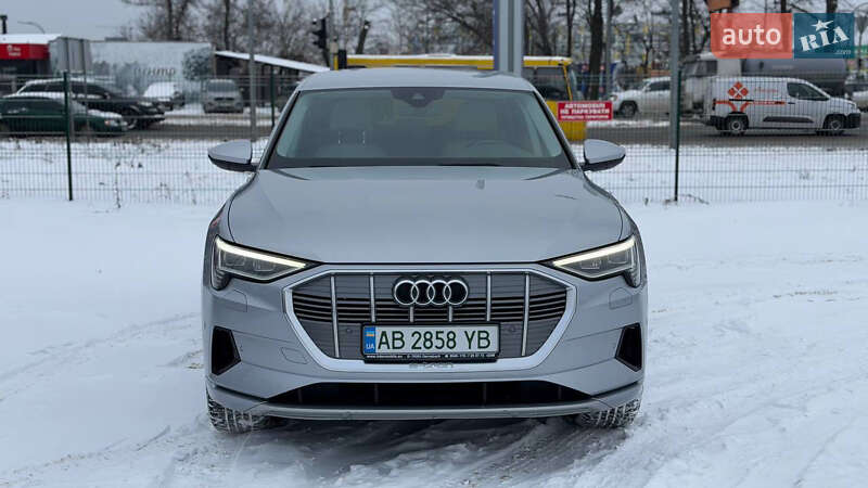 Внедорожник / Кроссовер Audi e-tron 2021 в Виннице фото 3 Внедорожник / Кроссовер Audi e-tron 2021 в Виннице