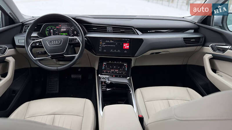 Внедорожник / Кроссовер Audi e-tron 2021 в Виннице фото 16 Внедорожник / Кроссовер Audi e-tron 2021 в Виннице