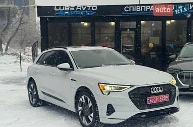 Внедорожник / Кроссовер Audi e-tron 2020 в Киеве