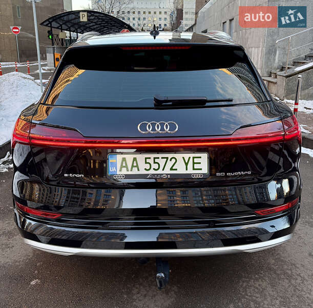 Позашляховик / Кросовер Audi e-tron 2020 в Києві