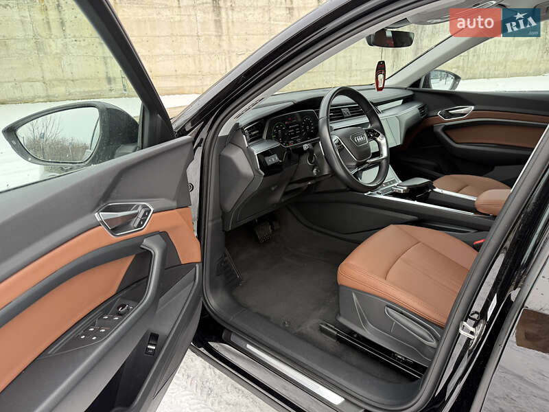 Внедорожник / Кроссовер Audi e-tron 2020 в Ровно